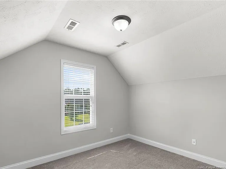 1621 Ellie Ave — Photo 23
