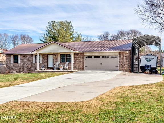 5th image of 7312 Clarendon Rd
