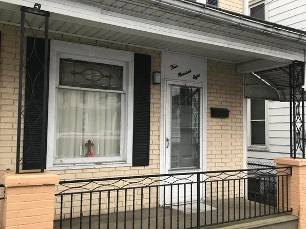 408 W 4th St, Mount Carmel, PA 17851