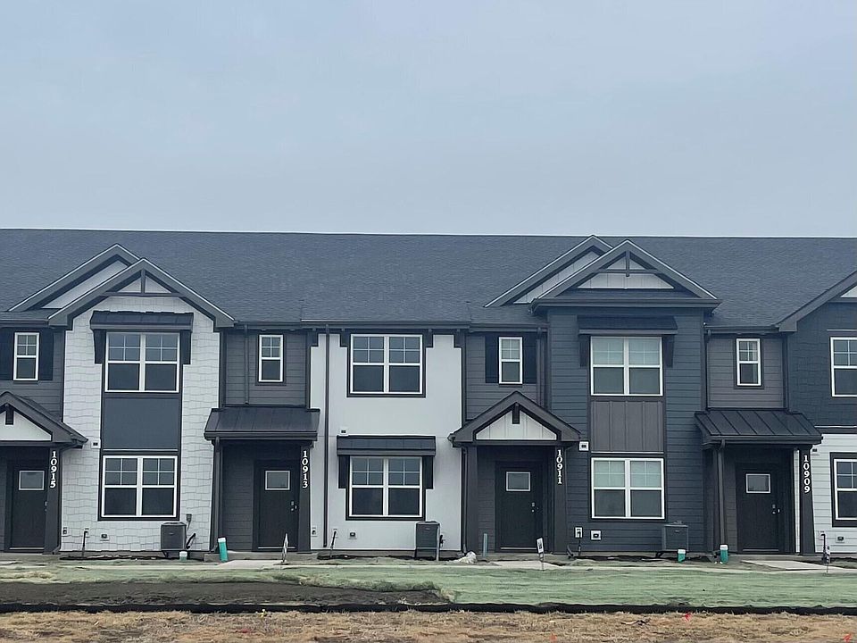 1st image of 8958 Remington Way