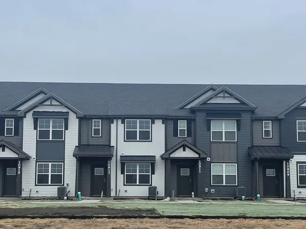 8958 Remington Way, Saint John, IN 46373