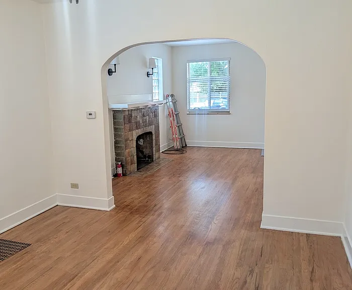 1656 N Detroit St — Photo 3
