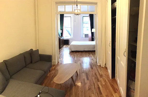 Rented by Brooklyn Real Estate Services | media 13