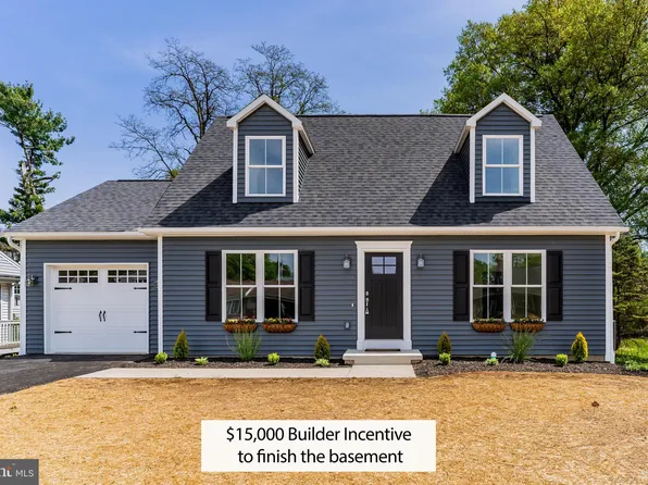 61 Conodoguinet Ave, Camp Hill, PA 17011