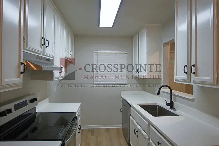 12336 Chapman Rd — Photo 4