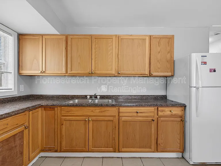10201 Gourock Dr — Photo 8