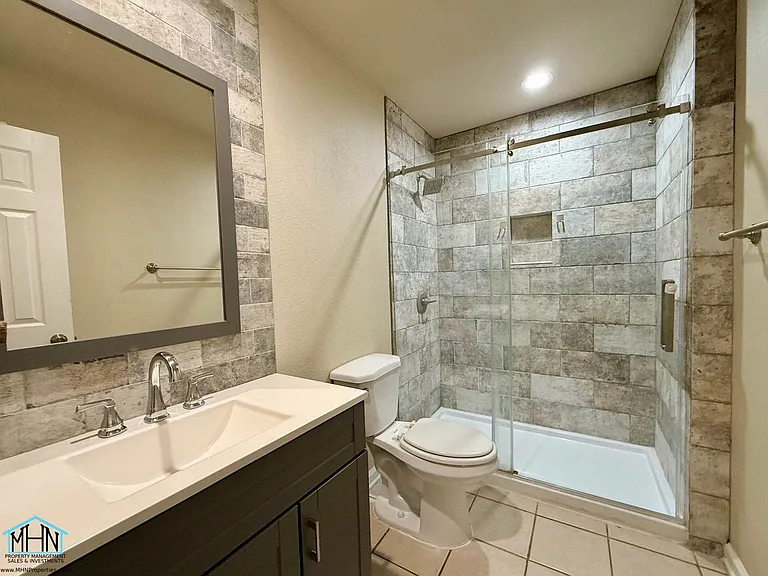 5603 Lakebend West Dr #A — Photo 10