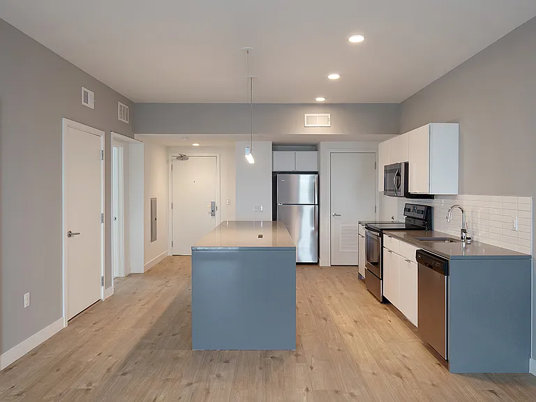 Dining/Living room