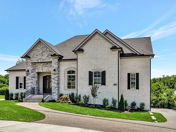 2nd image of 1030 Keeneland Dr