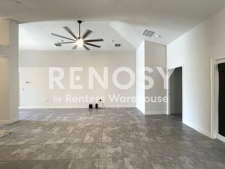 11819 Sutter Gate Loop — Photo 12