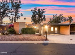 14 W Valle Pl, Oro Valley, AZ 85737