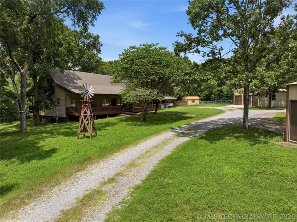 33987 S Pigeon Rd, Park Hill, OK 74451