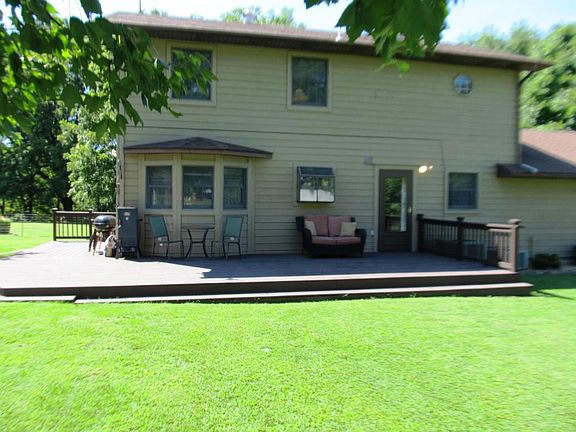 4th image of 7570 N Farm Road 129