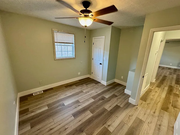 6672 Roan Creek Rd #1 — Photo 12