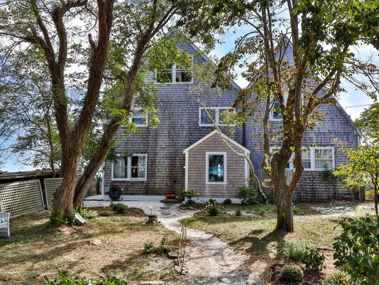 505 Commercial St Provincetown Ma 02657 Zillow