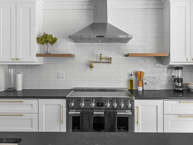 870 Stars Rd — Photo 4