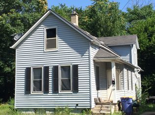 751 Logan St SE, Grand Rapids, MI 49503