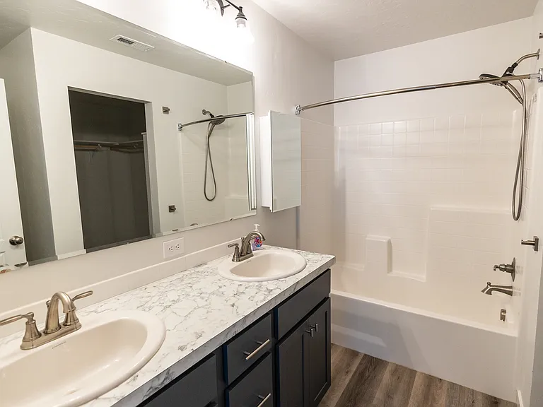 3540 W Early Light Dr — Photo 20