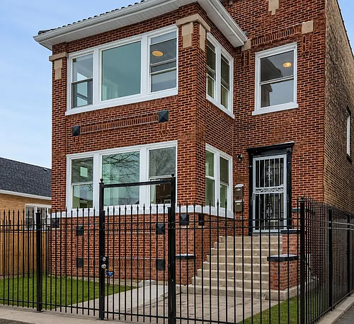 7934 S Aberdeen St #2 Photo 1 7934 S Aberdeen St #2 Photo 1
