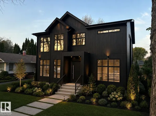 9243 148th St NW, Edmonton, AB T5R 1A4
