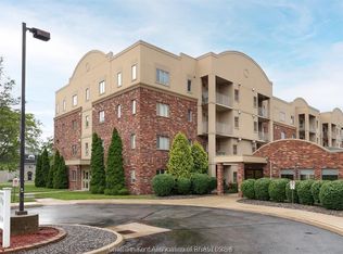 5995 Ellis St #109, Lasalle, ON N9H 2P1