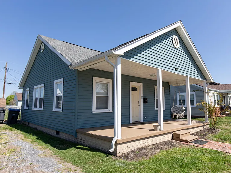 1322 Chestnut St — Photo 5
