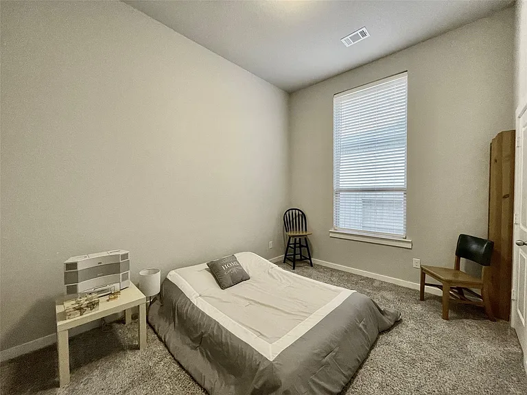 4334 Hemlock Grove Ln — Photo 12