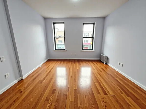 6014 4th Avenue image 7 of 22