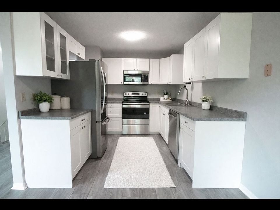 1st image of 7501 Upper 167th St W #7501