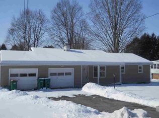 141 Thendara Ln, Poughkeepsie, NY 12603
