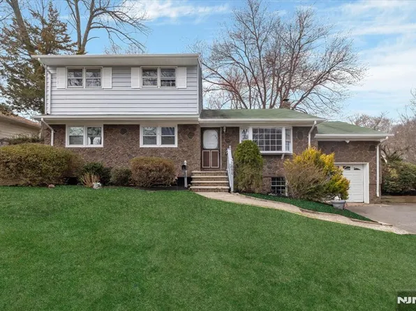 650 Fern St, Township Of Washington, NJ 07676