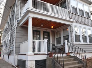 21 Savoy St, Providence, RI 02906