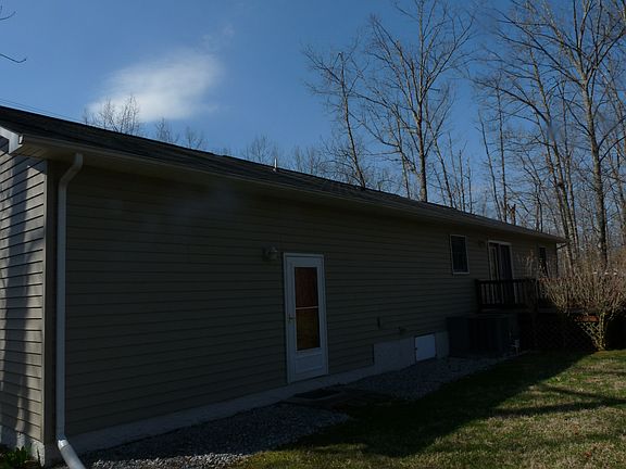 3rd image of 8037 Delaware Dr