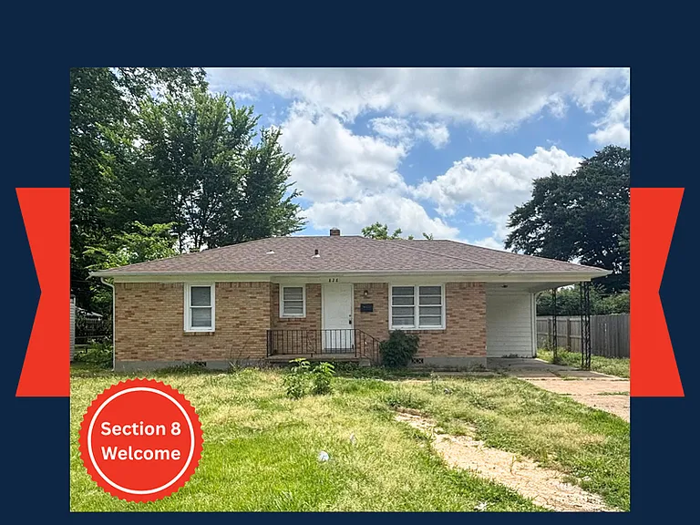 828 Harvey Cv — Photo 1