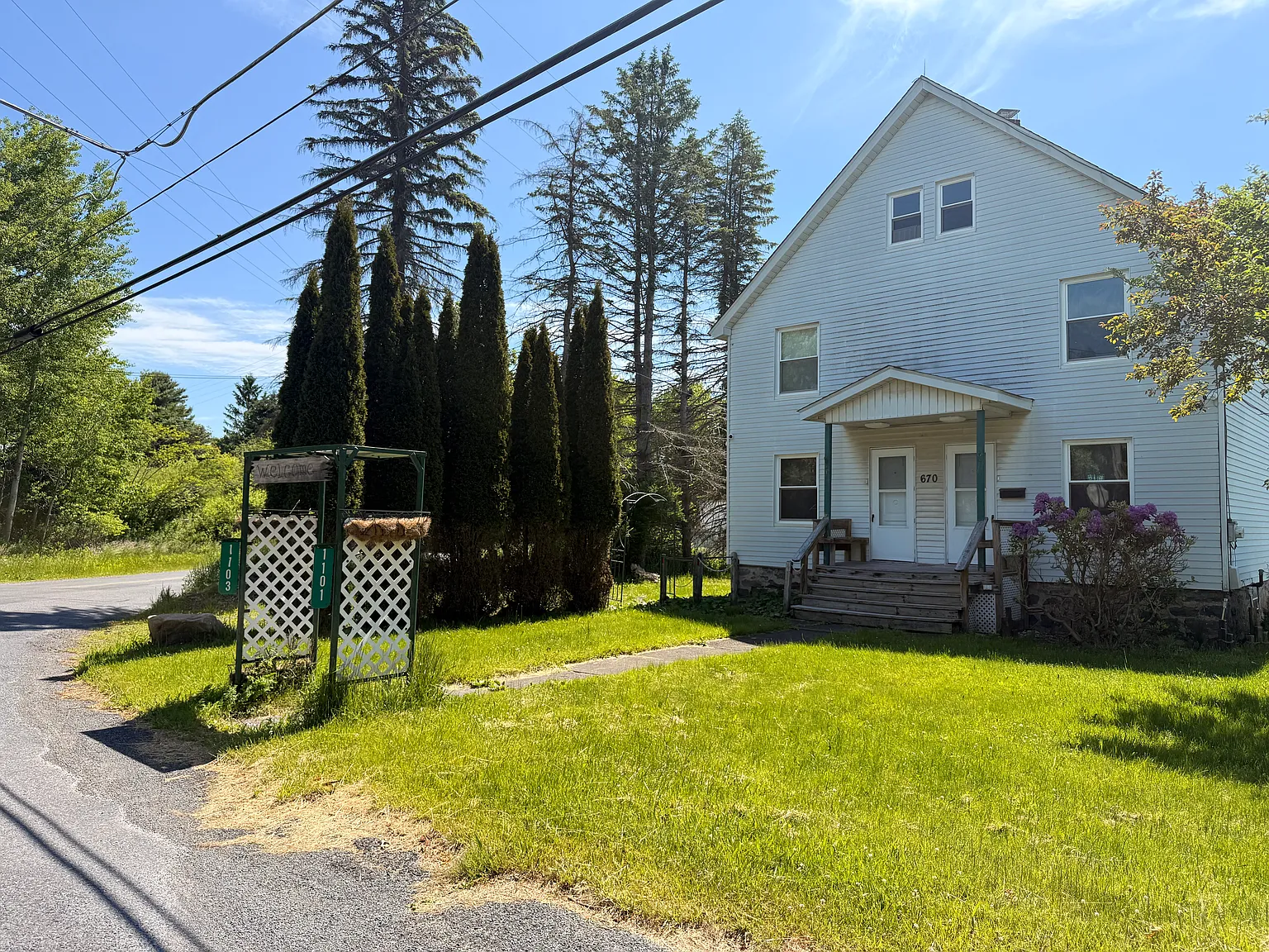 4 bed, 1.5 bath, 1600 sqft, $2,500 — Photo 3