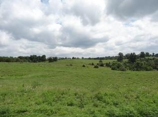 210 Legg Ln, Renick, WV 24966