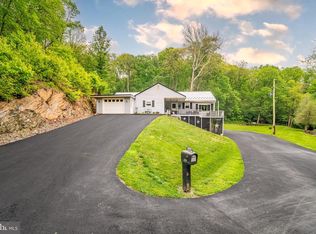 13127 Manor Furnace Rd, Felton, PA 17322
