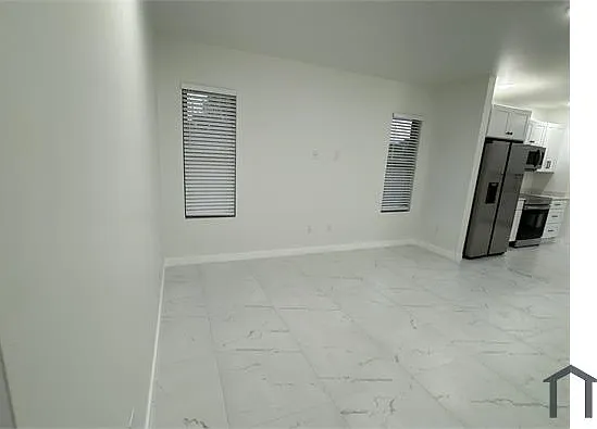 1775 Glenway Ct — Photo 14