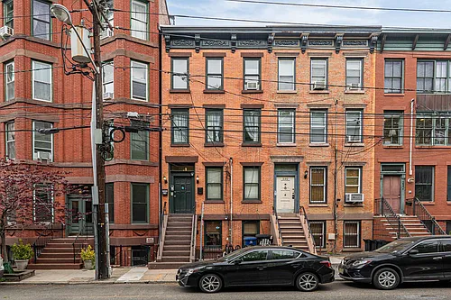 232.5 6th St #3 Photo 1
