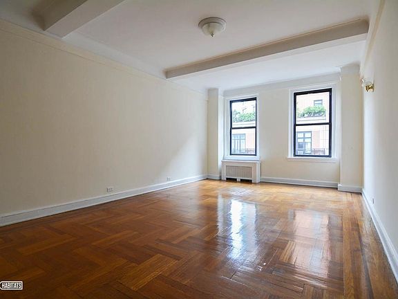 3rd image of 201 W 77th St APT 12C