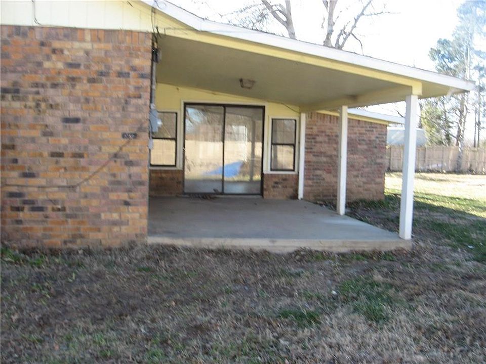 2nd image of 1710 Ridgeview Dr