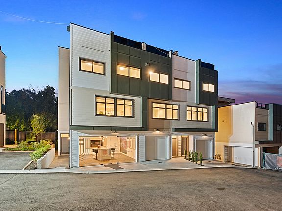 3rd image of 34588 Marshall Rd #116