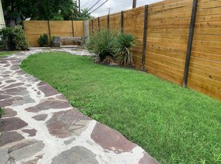 2710 S 1st St APT 106, Austin, TX 78704