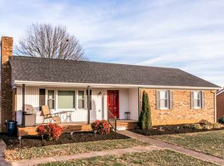 871 Blue Ridge Dr, Harrisonburg, VA 22802