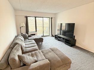 560 Halstead Ave APT 3J, Harrison, NY 10528