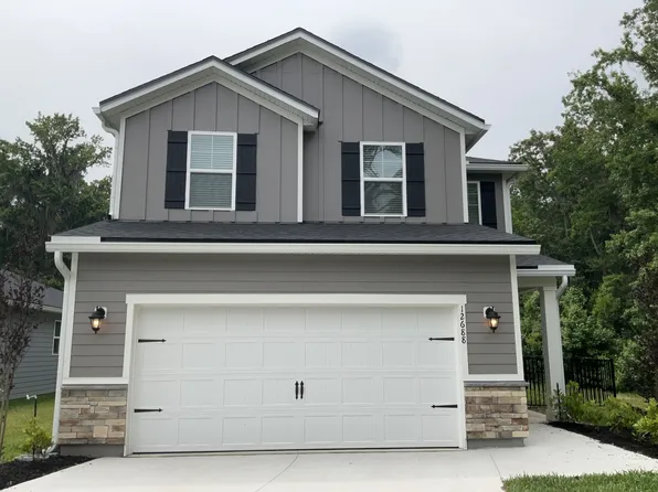 12688 Percy Forest Ln, Jacksonville, FL 32218