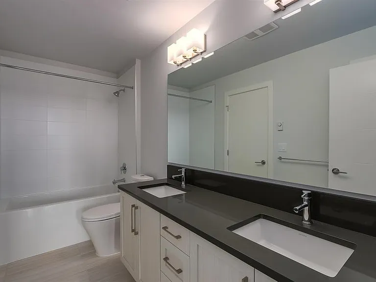 2960 151st St #316 — Photo 12