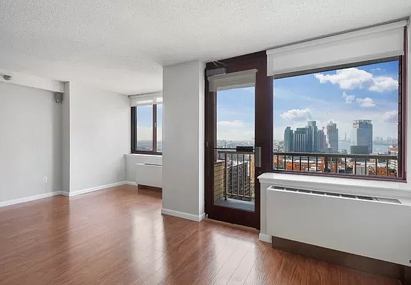 4th image of 4-74 48th Ave #21N