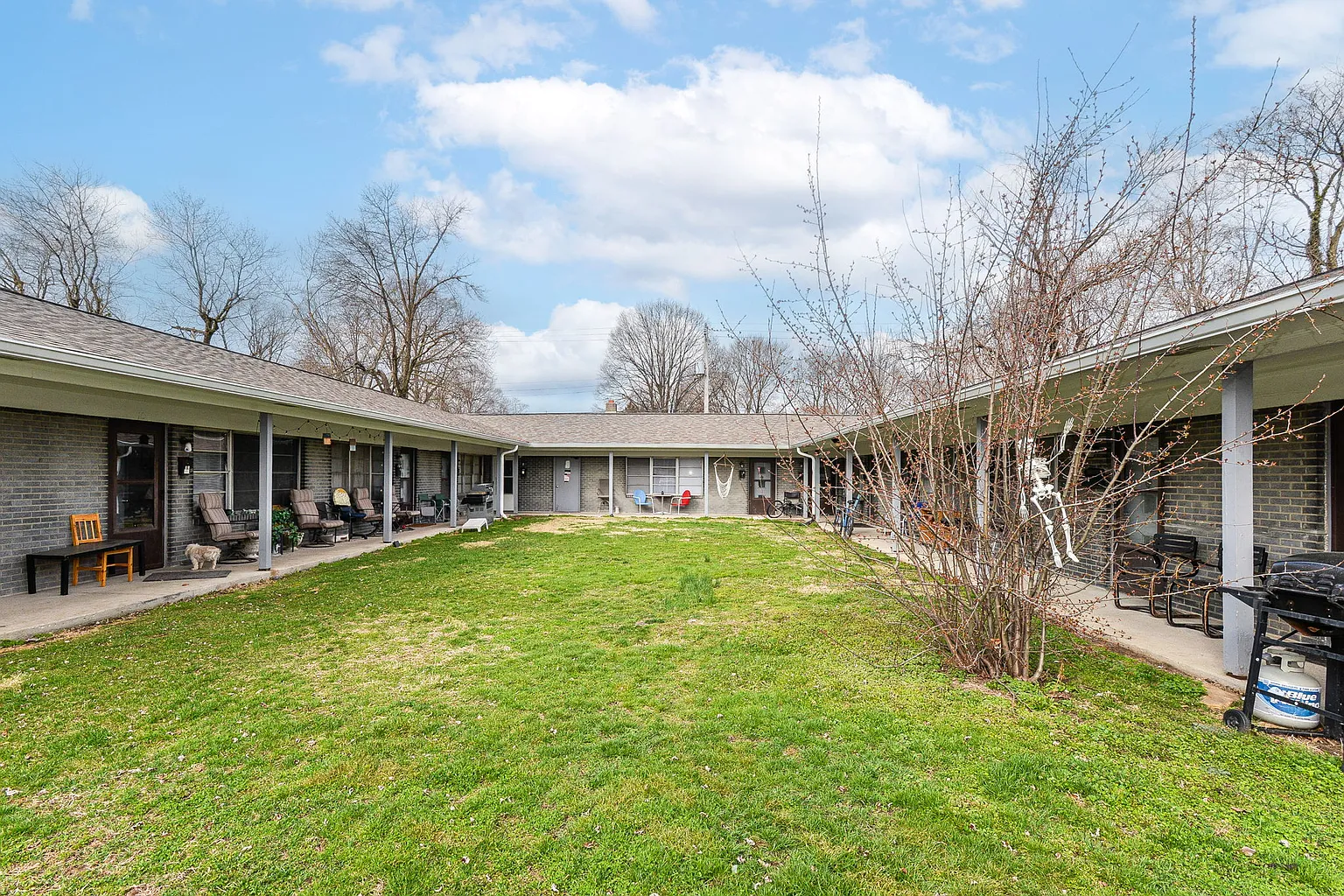 6114 Hillside Ave #7 photo 1