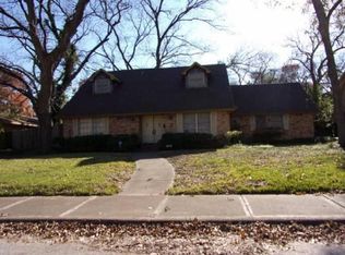 2672 Deep Hill Cir, Dallas, TX 75233